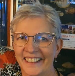 Meet your Posher, Kay